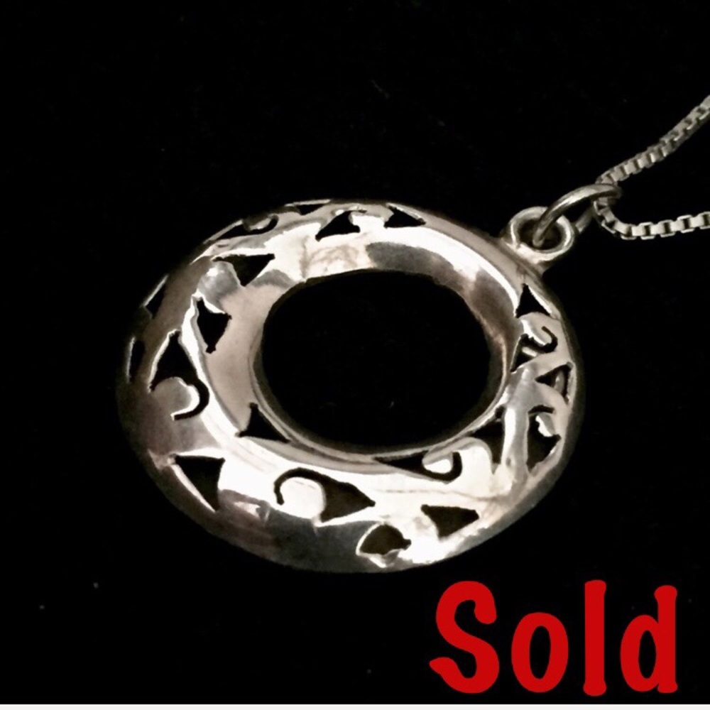 ❌SOLD❌ Vtg Sterling Silver Taxco Pendant Necklace